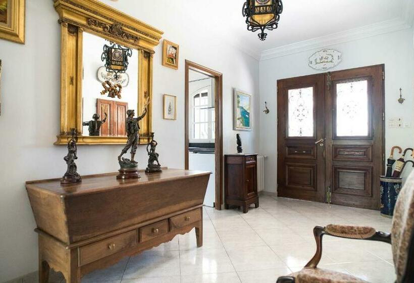 بنسيون Mas Des Sentes