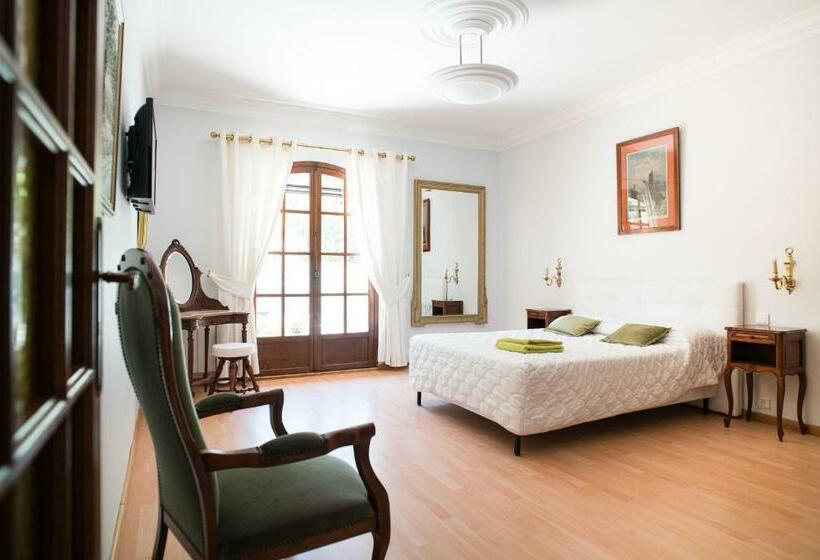 بنسيون Mas Des Sentes