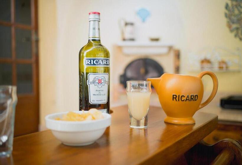 بنسيون Mas Des Sentes