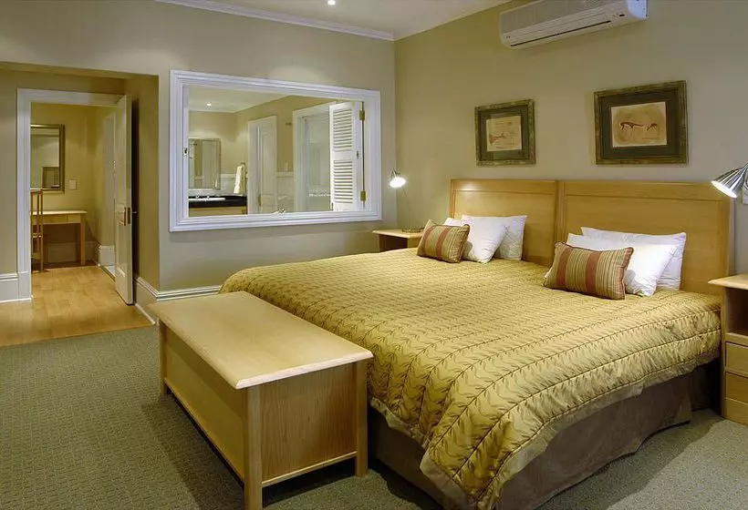 Bushman Sands Hotel