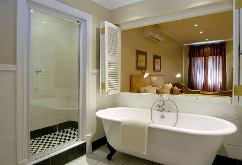 Bushman Sands Hotel