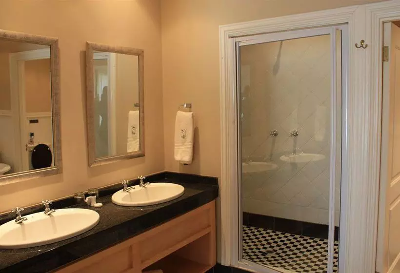 Bushman Sands Hotel