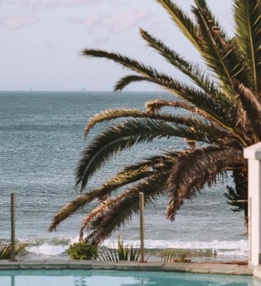 Courtyard Hotel Gqeberha