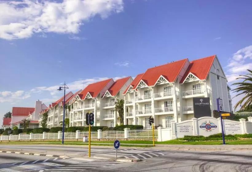 Courtyard Hotel Gqeberha