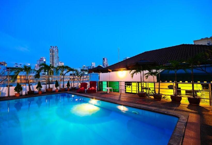 ホテル Admiral Suites Bangkok