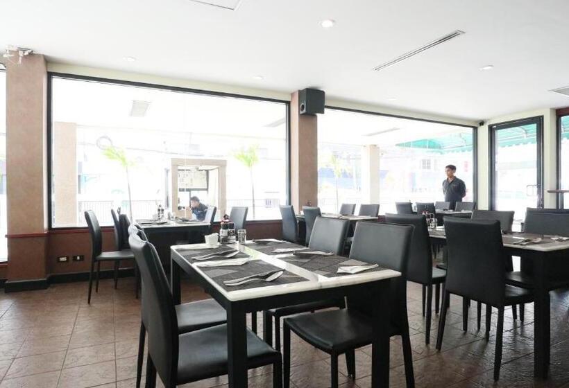 ホテル Admiral Suites Bangkok