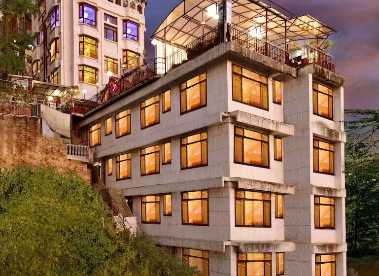 Отель Ashiana Clarks Inn Shimla