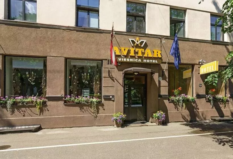 هتل Avitar