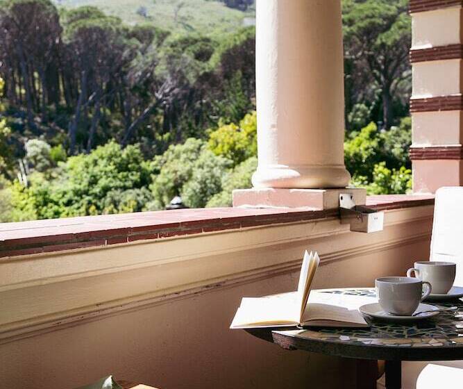 فندق Camps Bay Retreat