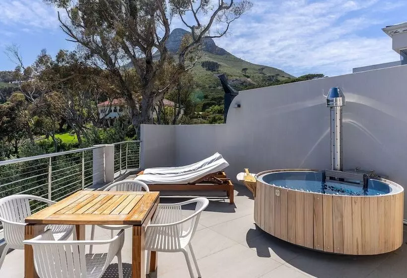 ホテル Camps Bay Retreat