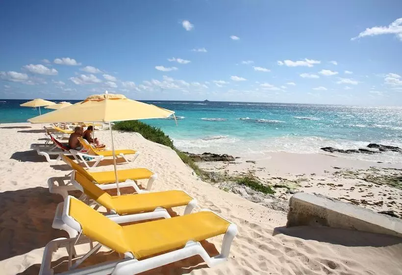 هتل Coco Reef Bermuda