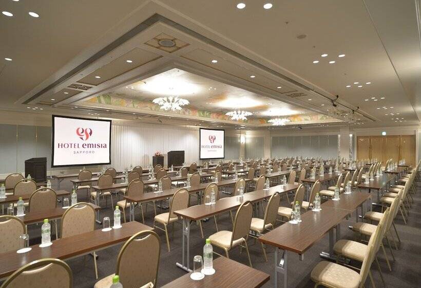 Hotel Emisia Sapporo