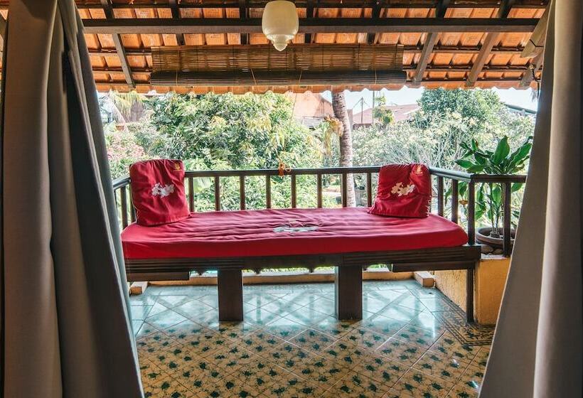 בית מלון כפרי Jogja Village