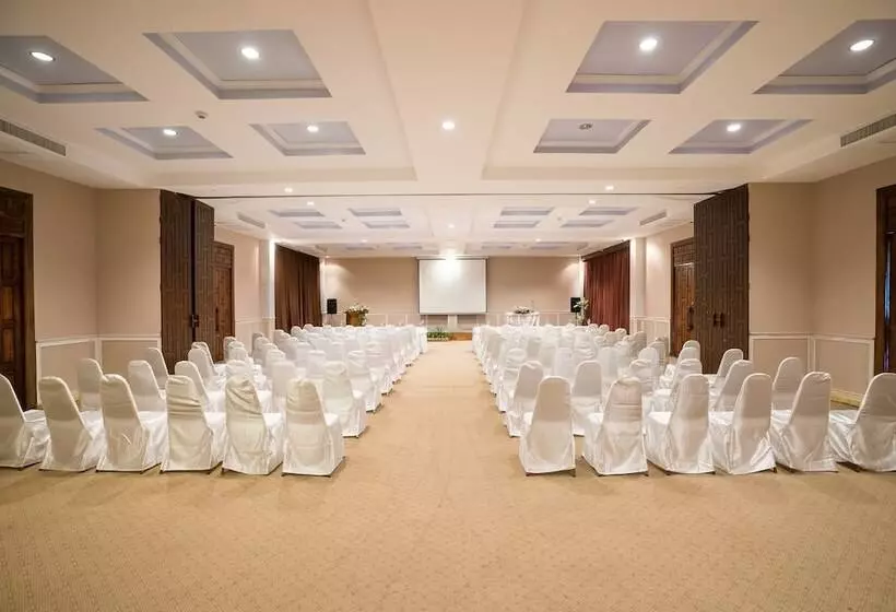 Hotel Khaolak Emerald Beach Resort And Spa