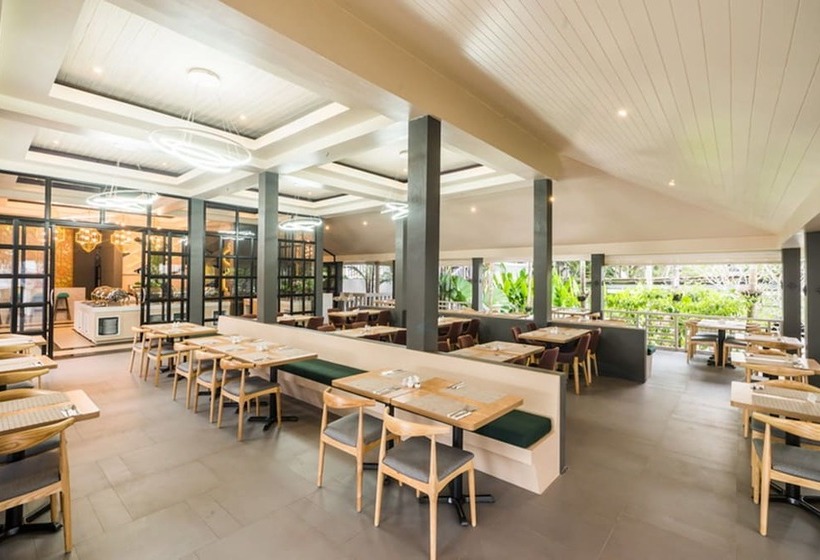 בית מלון כפרי Khaolak Emerald Beach Resort And Spa