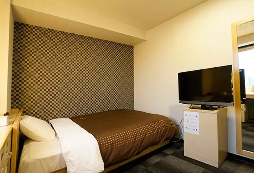 Отель Livemax Kyoto Gojo