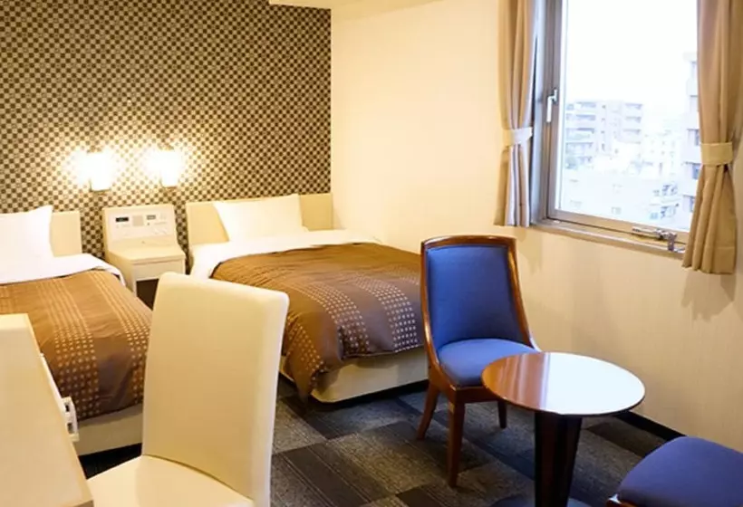 Отель Livemax Kyoto Gojo