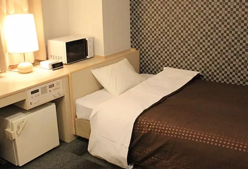 Отель Livemax Kyoto Gojo