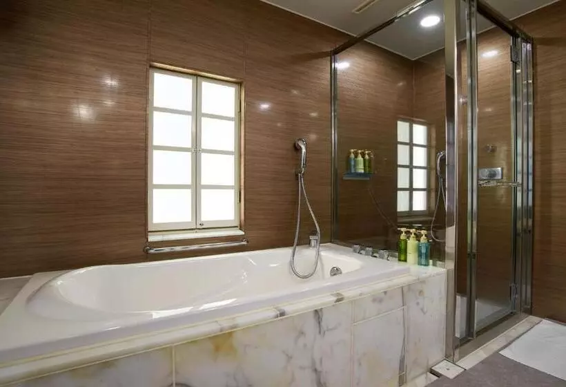 Отель Namba Oriental