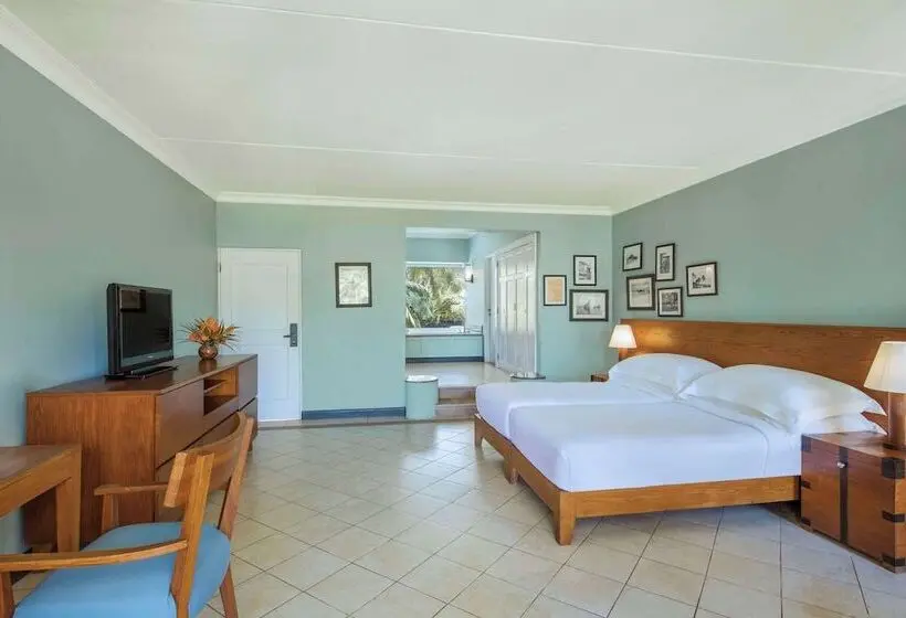هتل Outrigger Mauritius Beach Resort