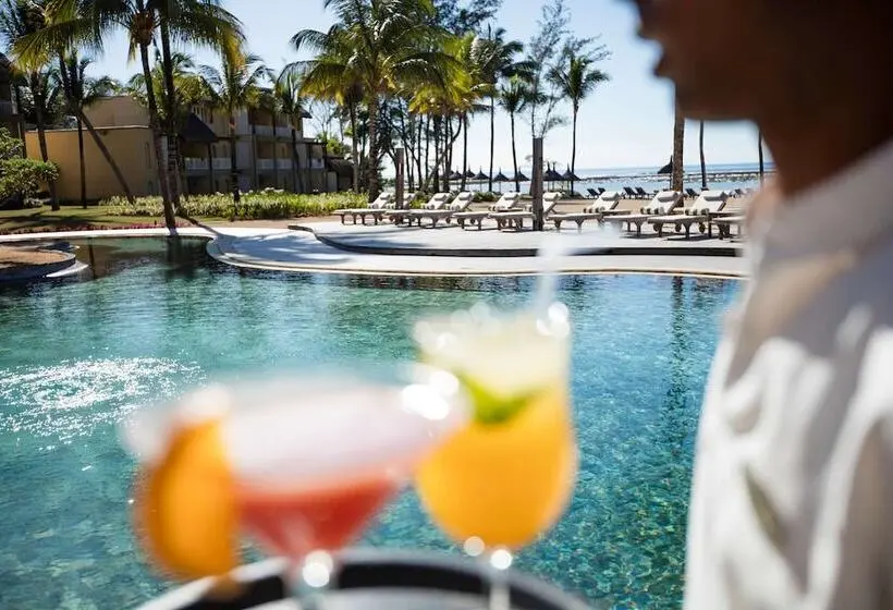 هتل Outrigger Mauritius Beach Resort