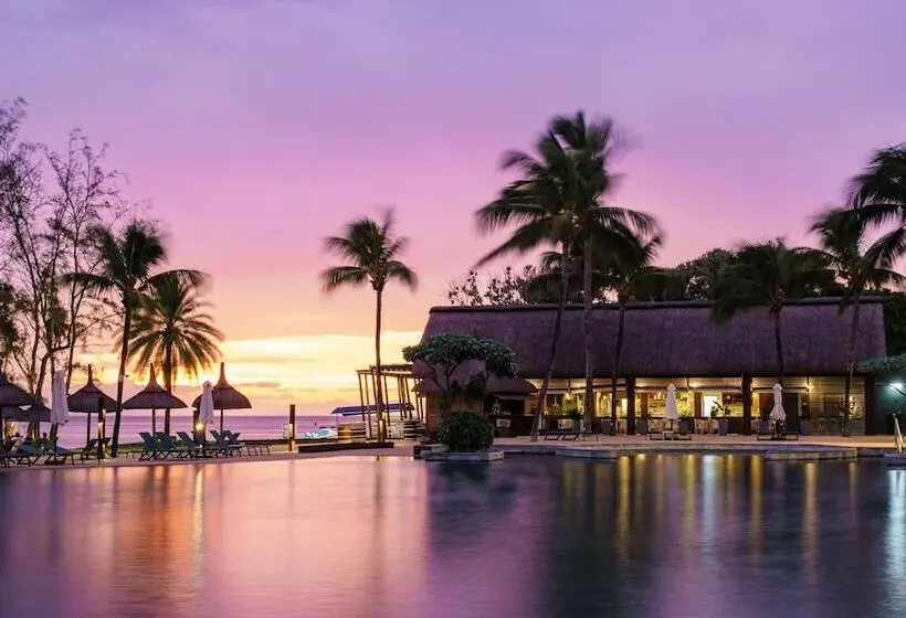 هتل Outrigger Mauritius Beach Resort