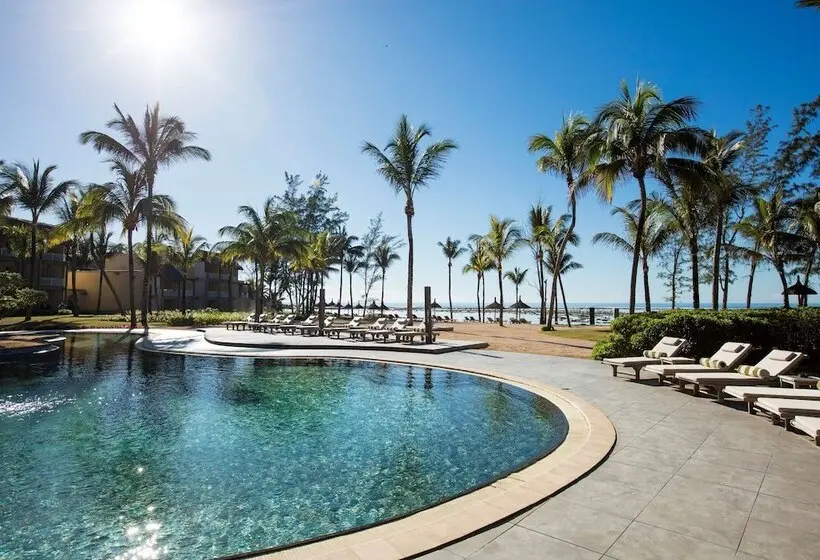 هتل Outrigger Mauritius Beach Resort