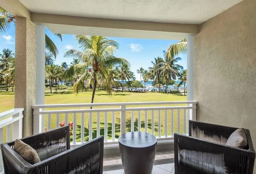 هتل Outrigger Mauritius Beach Resort