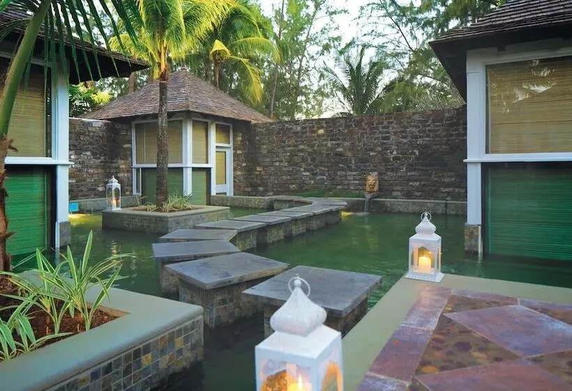 هتل Outrigger Mauritius Beach Resort