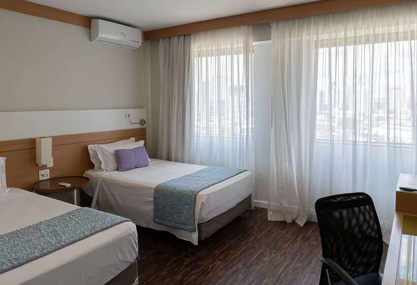 هتل Quality Faria Lima