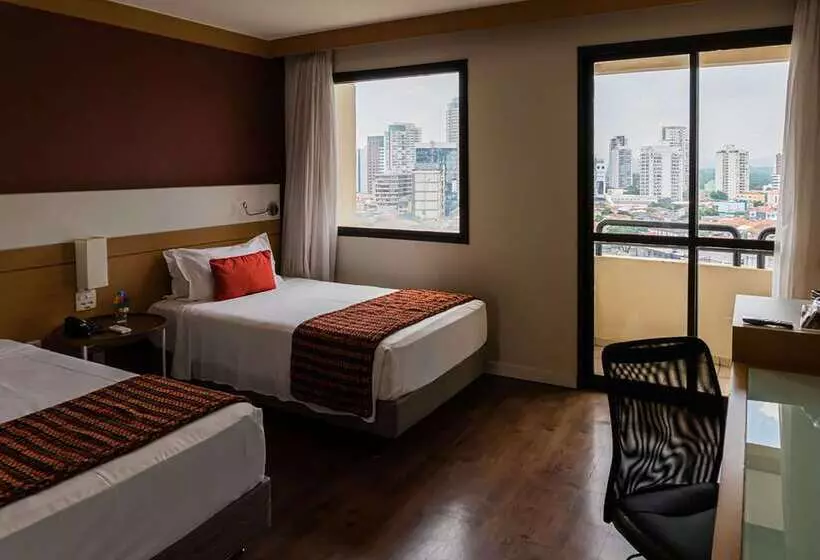 هتل Quality Faria Lima