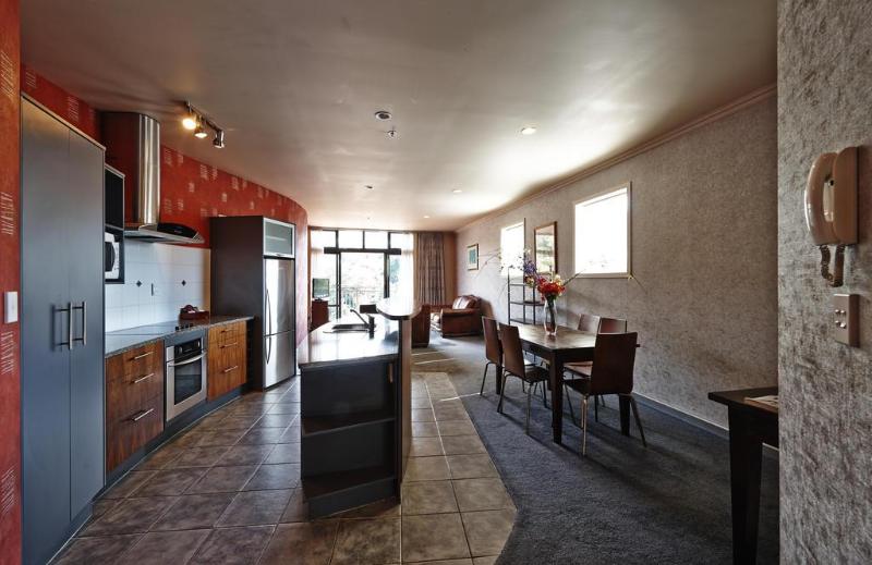 Hotel Quest Atrium Serviced Apartments