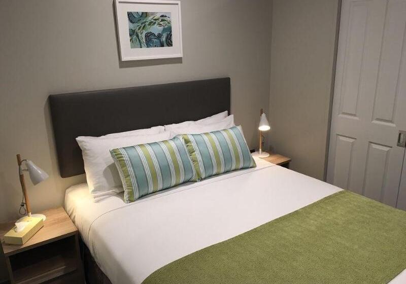 Hotel Quest Atrium Serviced Apartments