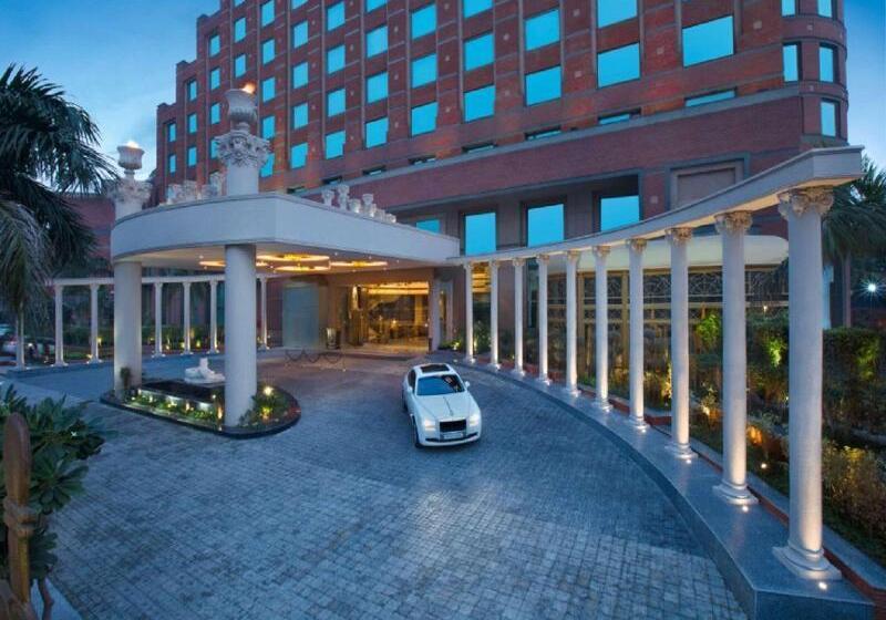 Radisson Blu Mbd Hotel Noida