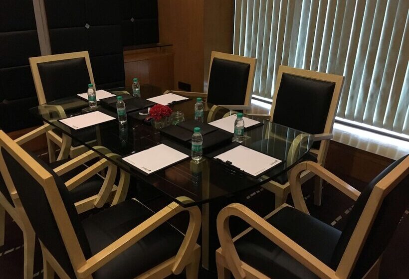 Radisson Blu Mbd Hotel Noida