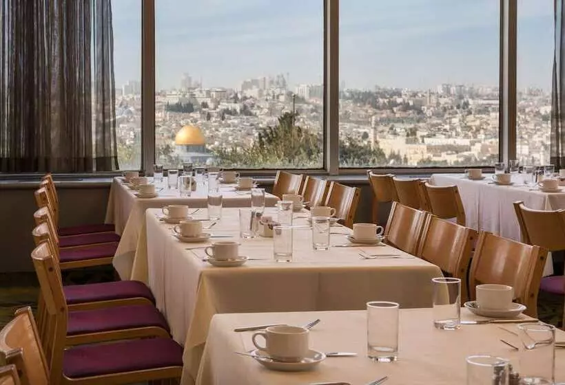 Hotelli Seven Arches