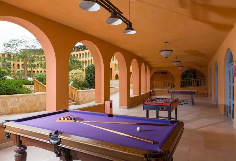 酒店 Strand Beach Resort