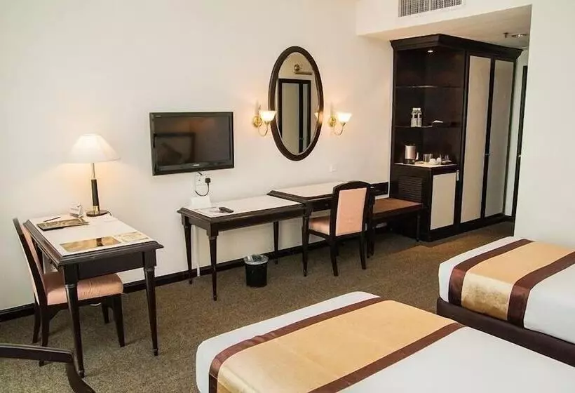 Summit Hotel Subang Usj