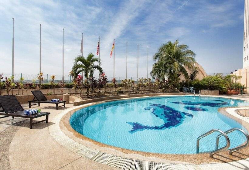 Summit Hotel Subang Usj