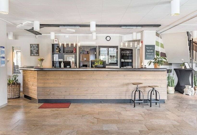 Best Western Hotel 23