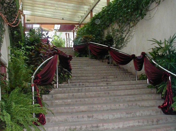 هتل The Knutsford Court