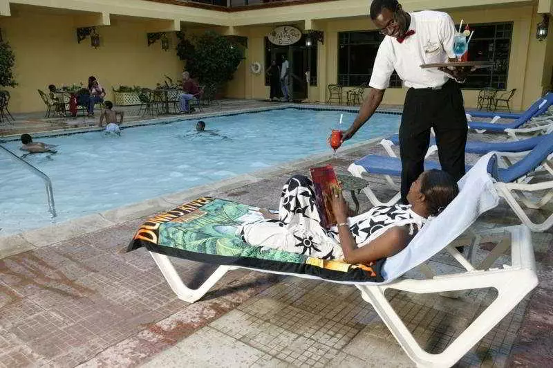 هتل The Knutsford Court