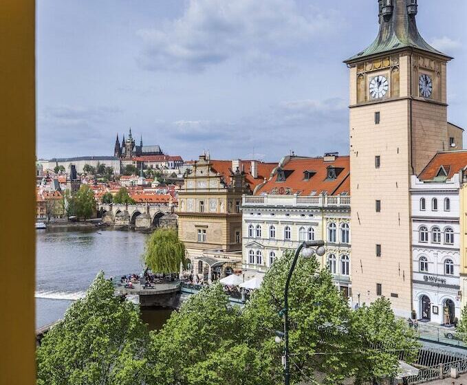 هتل The Mozart Prague By Accor