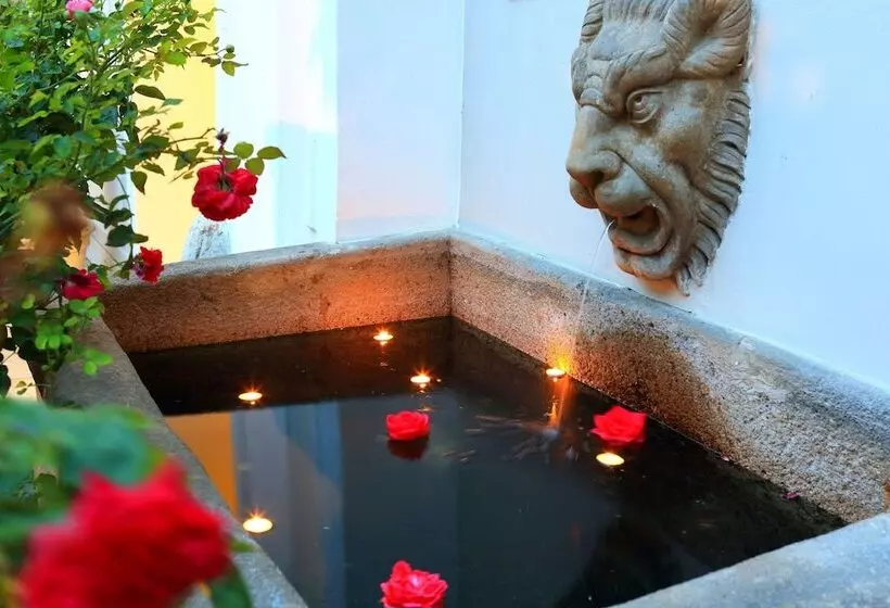 هتل The Mozart Prague By Accor