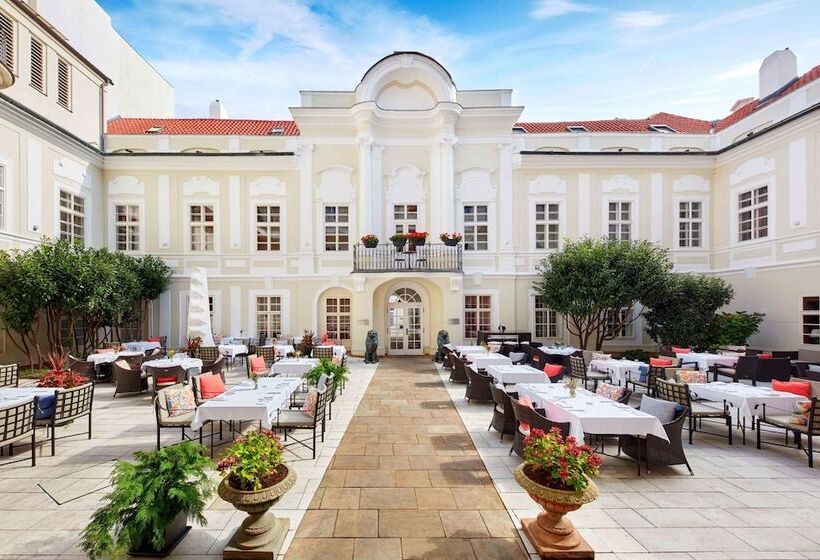 هتل The Mozart Prague By Accor