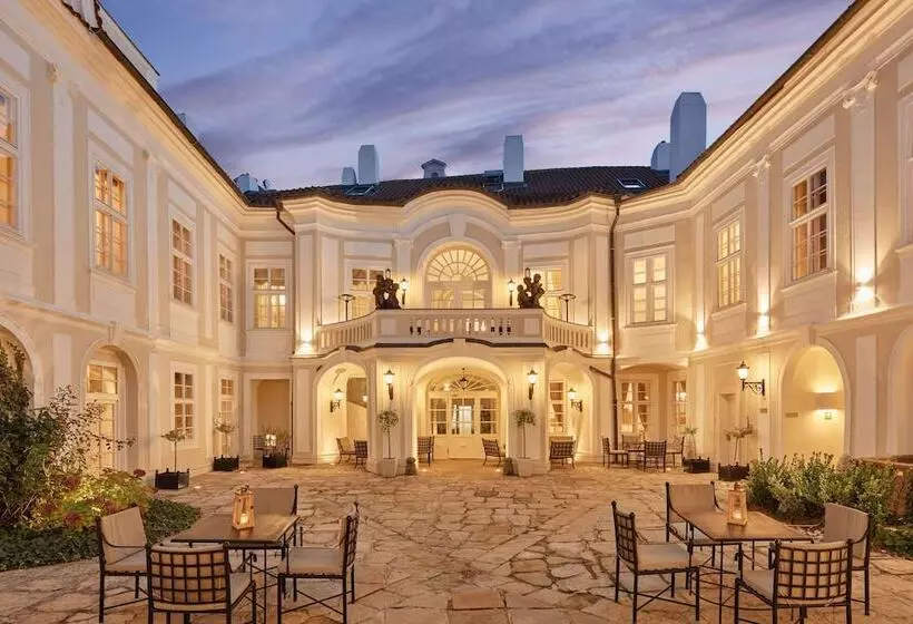 هتل The Mozart Prague By Accor