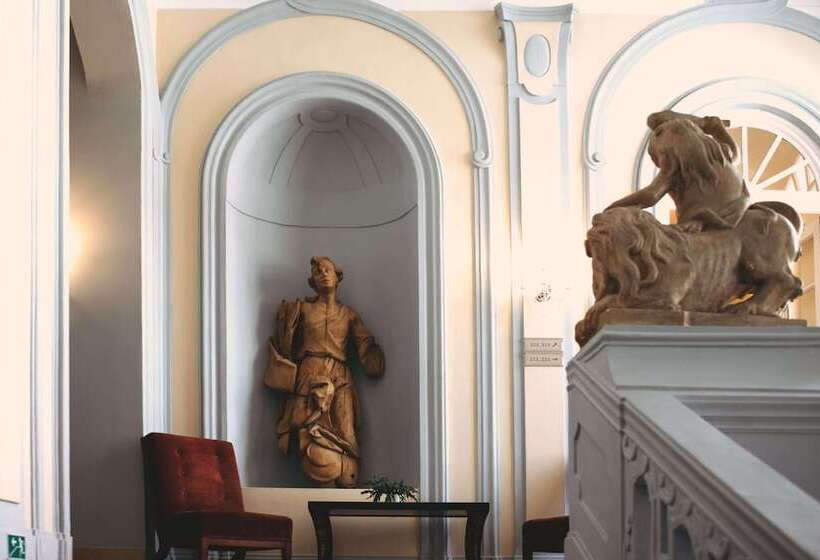 هتل The Mozart Prague By Accor