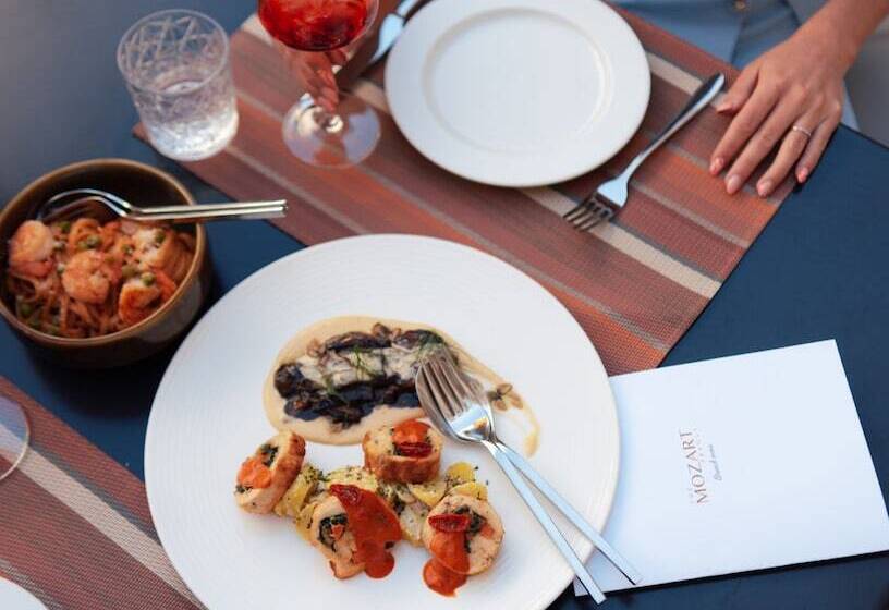 هتل The Mozart Prague By Accor