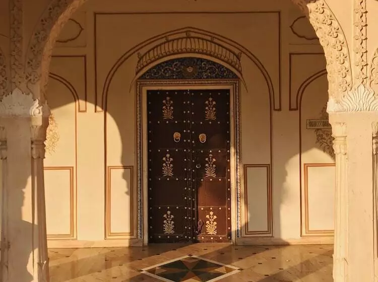 Hotel The Raj Palace