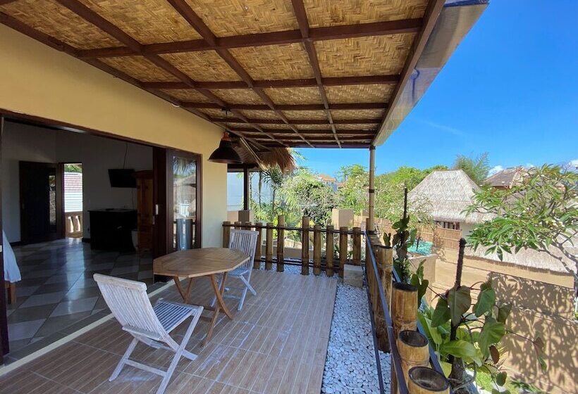 בית מלון כפרי Visakha Sanur By Puri Signatures